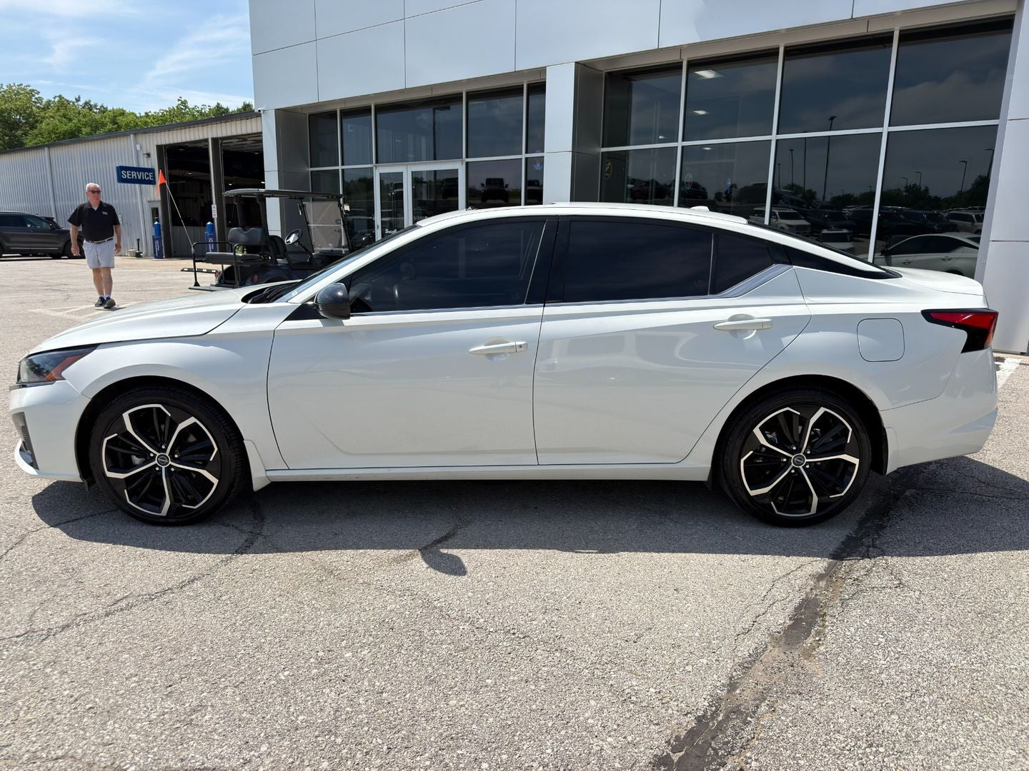 2024 Nissan Altima 2.5 SR