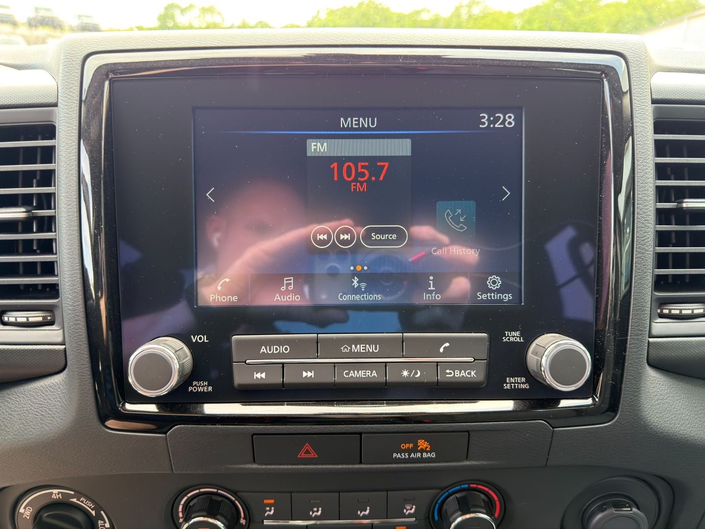 2022 Nissan Frontier S