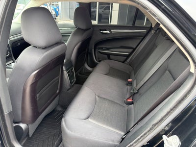 2019 Chrysler 300 Touring