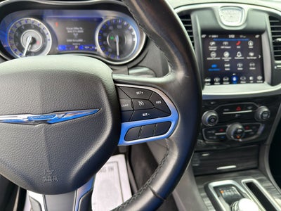 2019 Chrysler 300 Touring