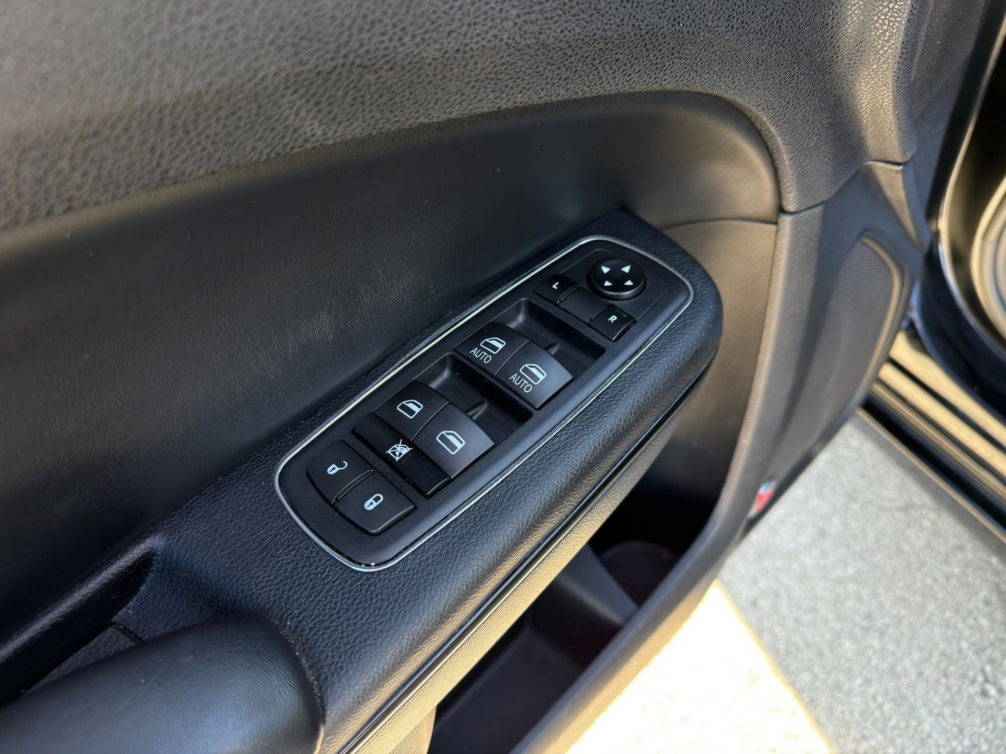 2015 Chrysler 300 300S