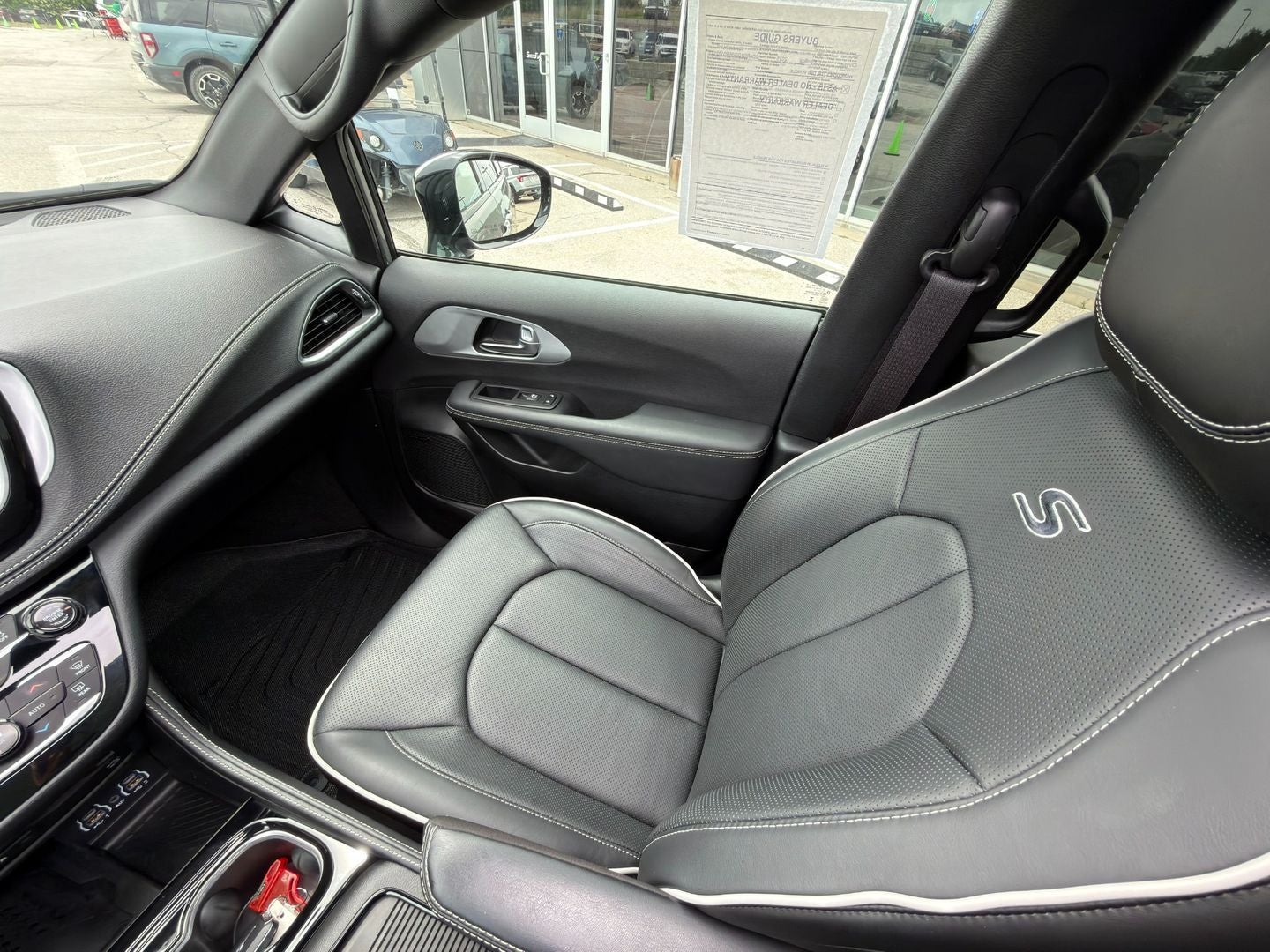 2025 Chrysler Pacifica Limited