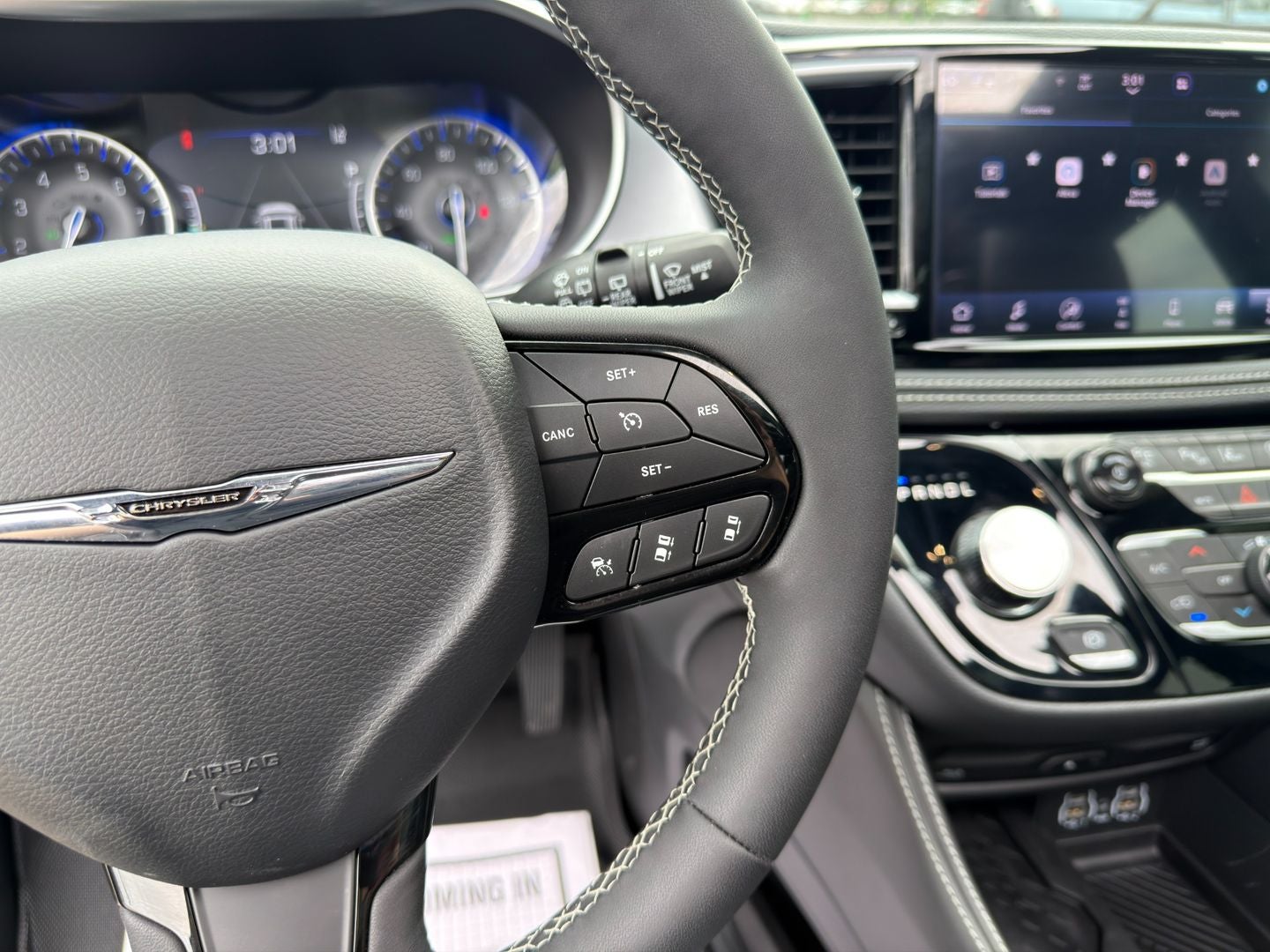 2025 Chrysler Pacifica Limited