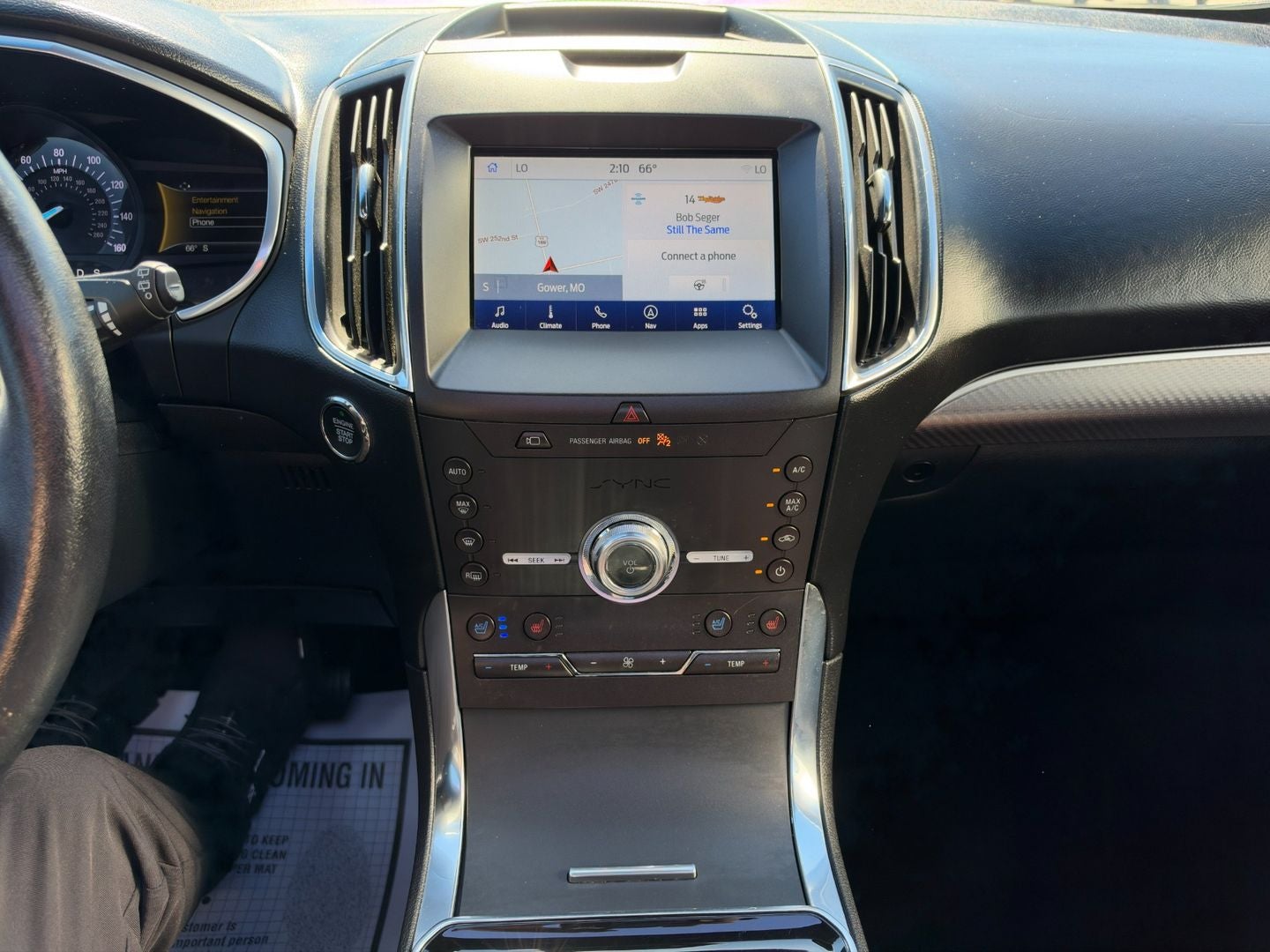 2020 Ford Edge Titanium