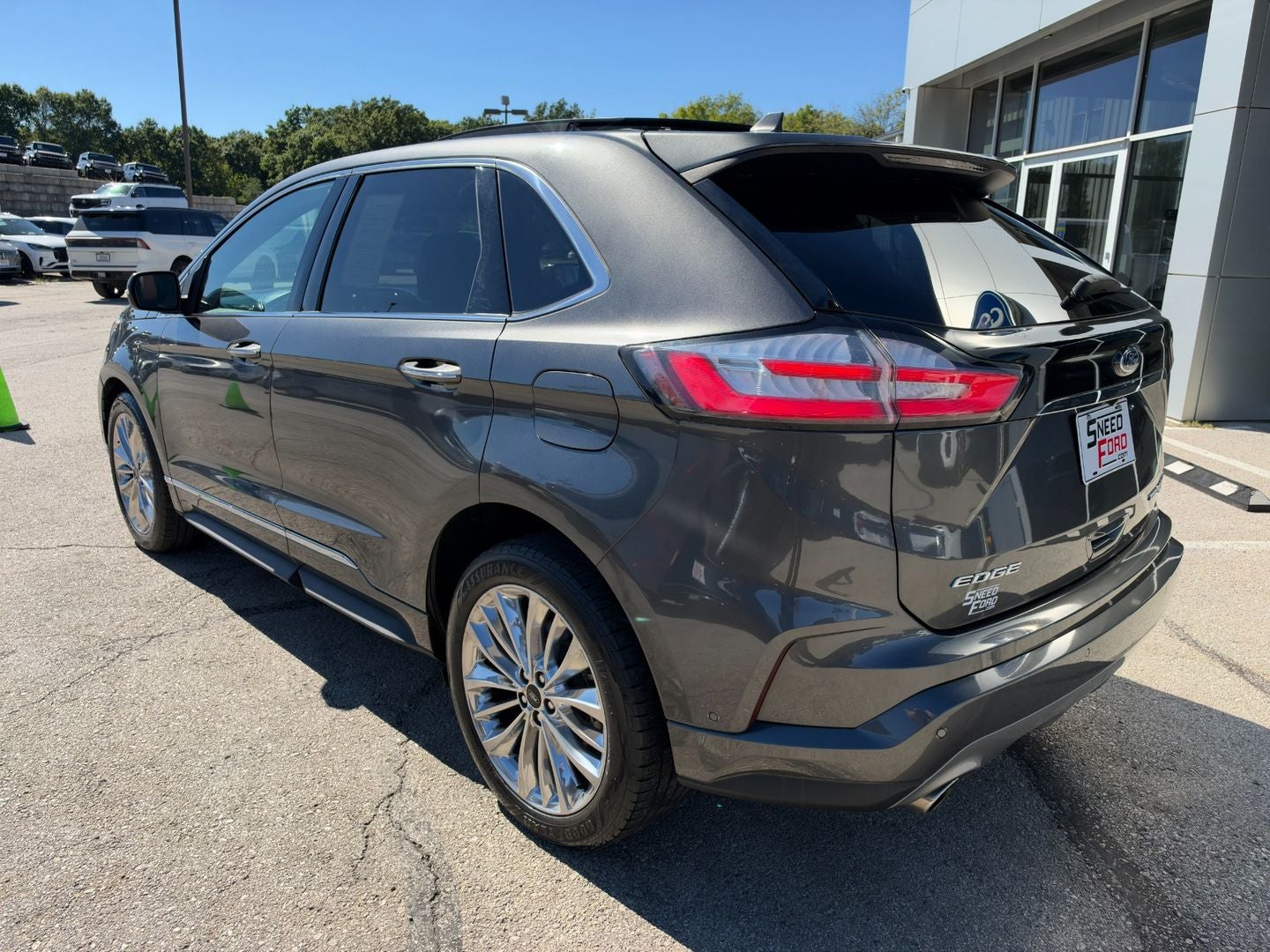 2020 Ford Edge Titanium