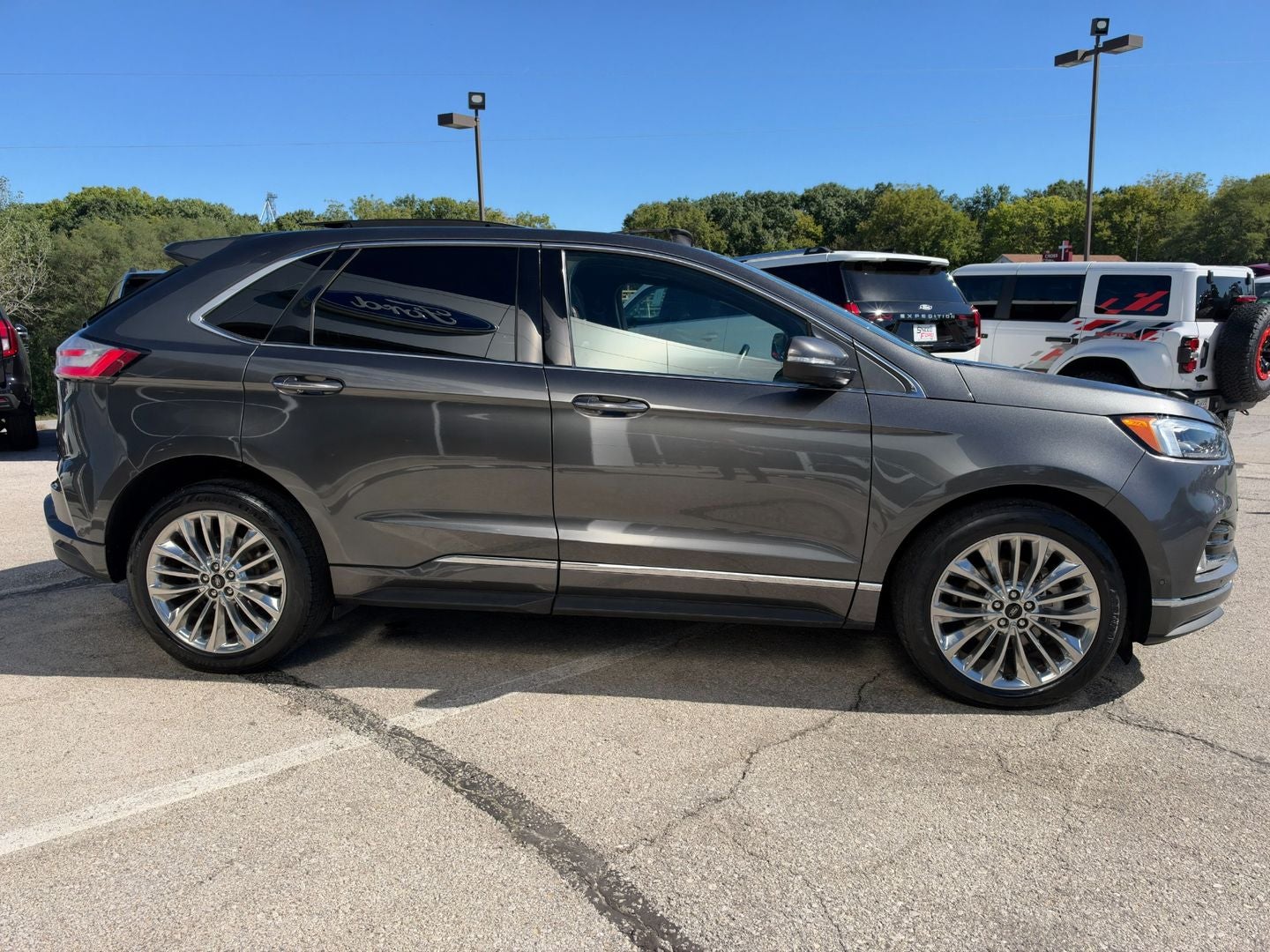 2020 Ford Edge Titanium