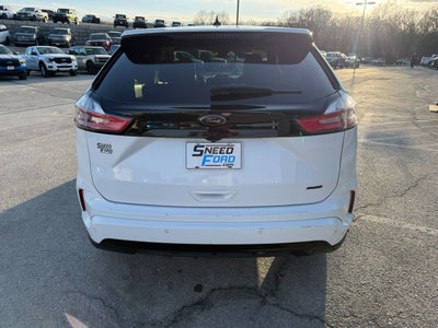 2022 Ford Edge SE