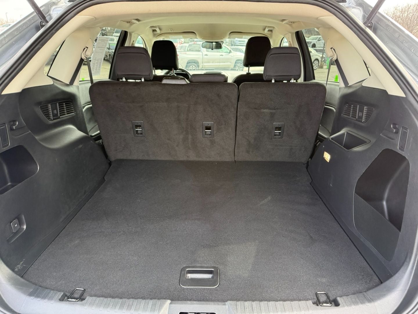 2024 Ford Edge SE