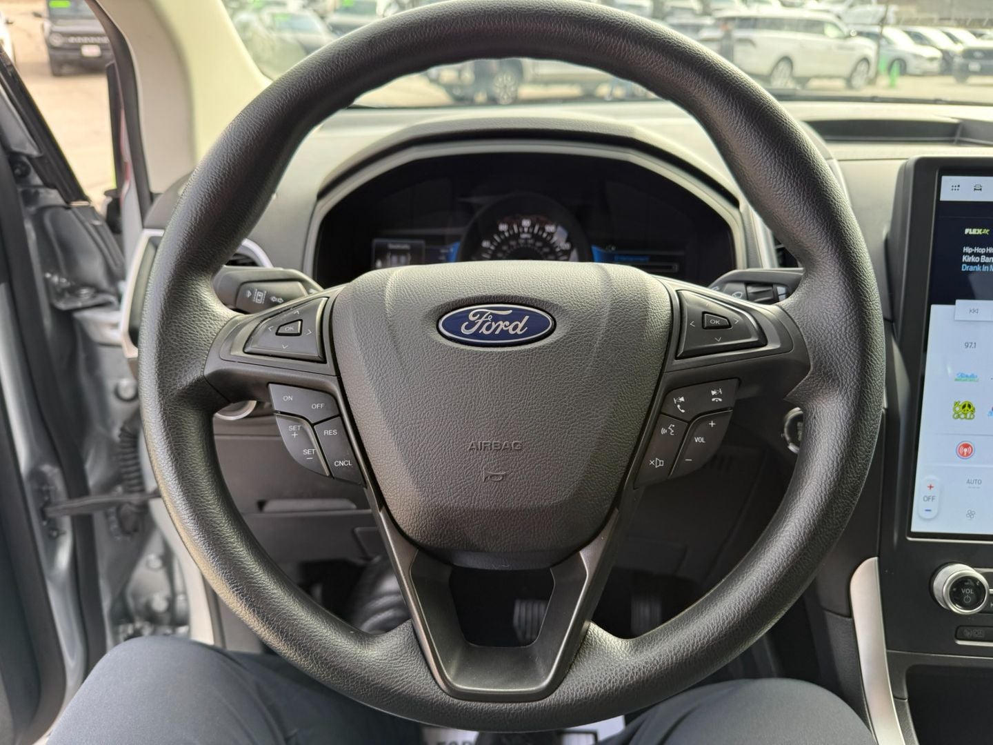 2024 Ford Edge SE