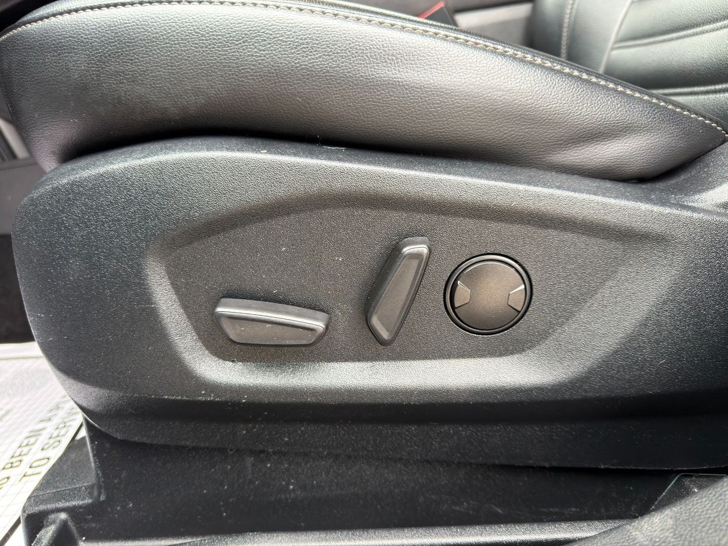 2022 Ford Edge SEL AWD