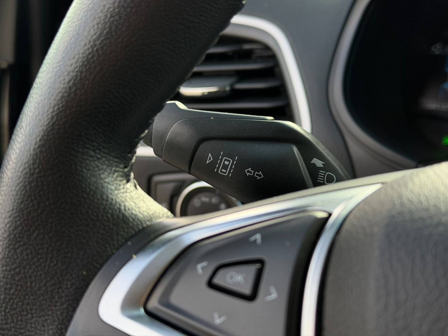 2023 Ford Edge SEL AWD