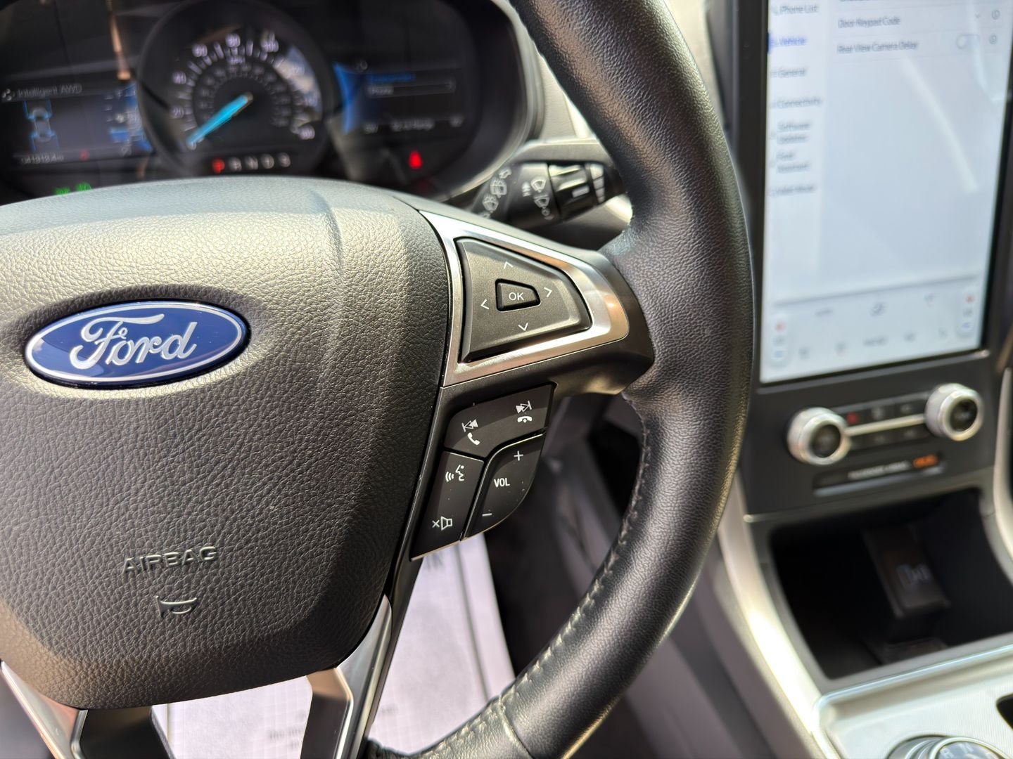 2022 Ford Edge SEL AWD