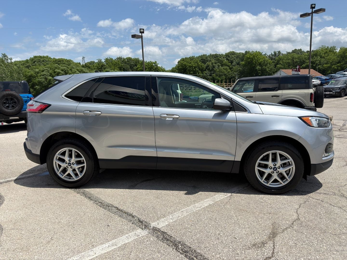 2022 Ford Edge SEL AWD