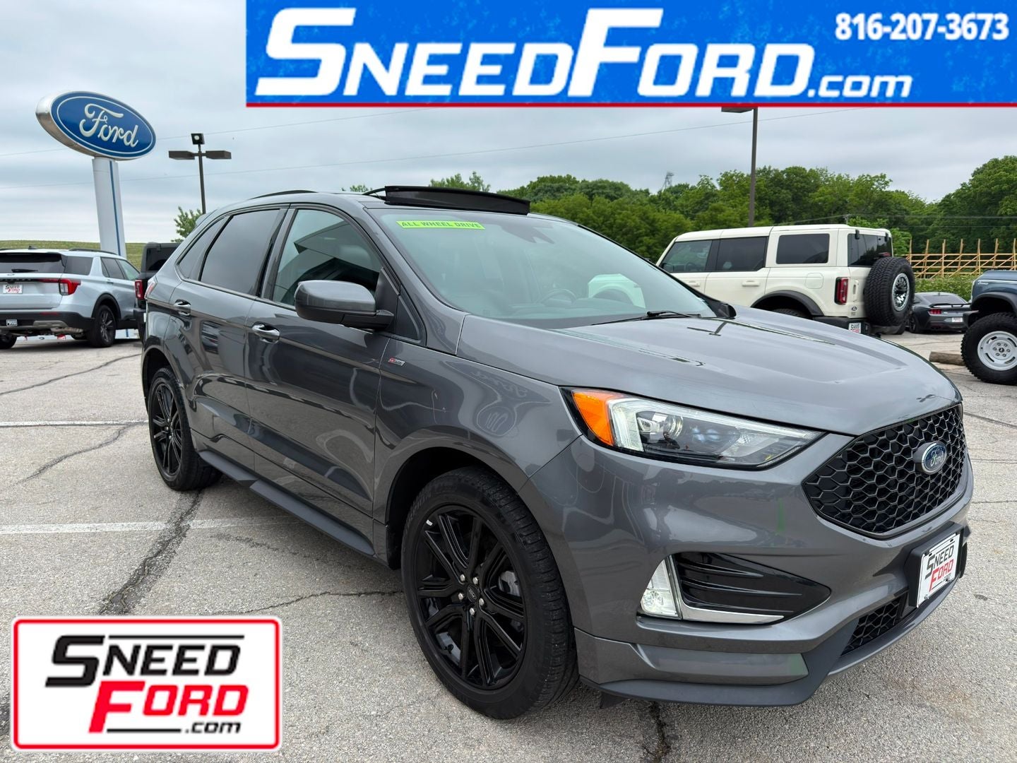 2022 Ford Edge ST-Line AWD's photo
