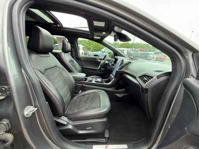 2022 Ford Edge ST-Line AWD