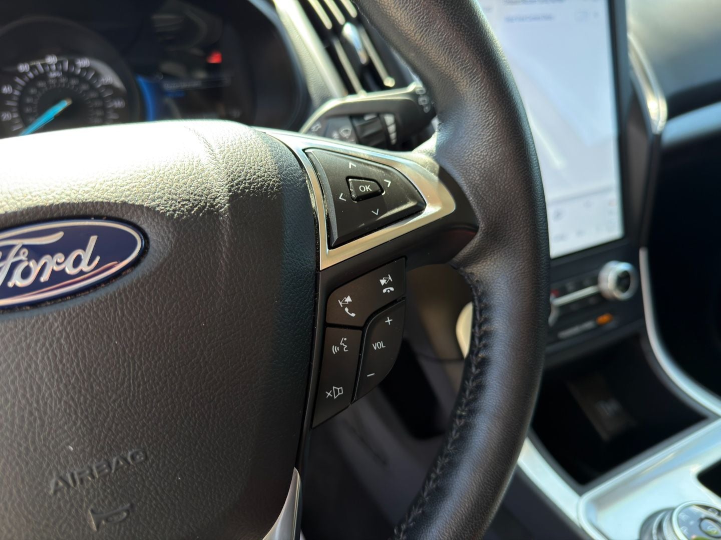 2023 Ford Edge SEL AWD