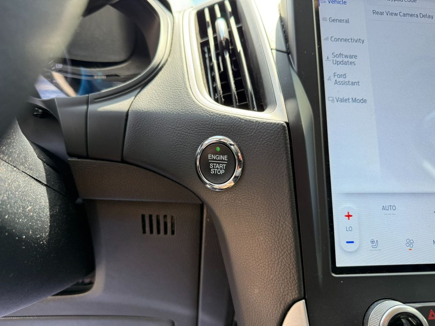 2022 Ford Edge SEL AWD