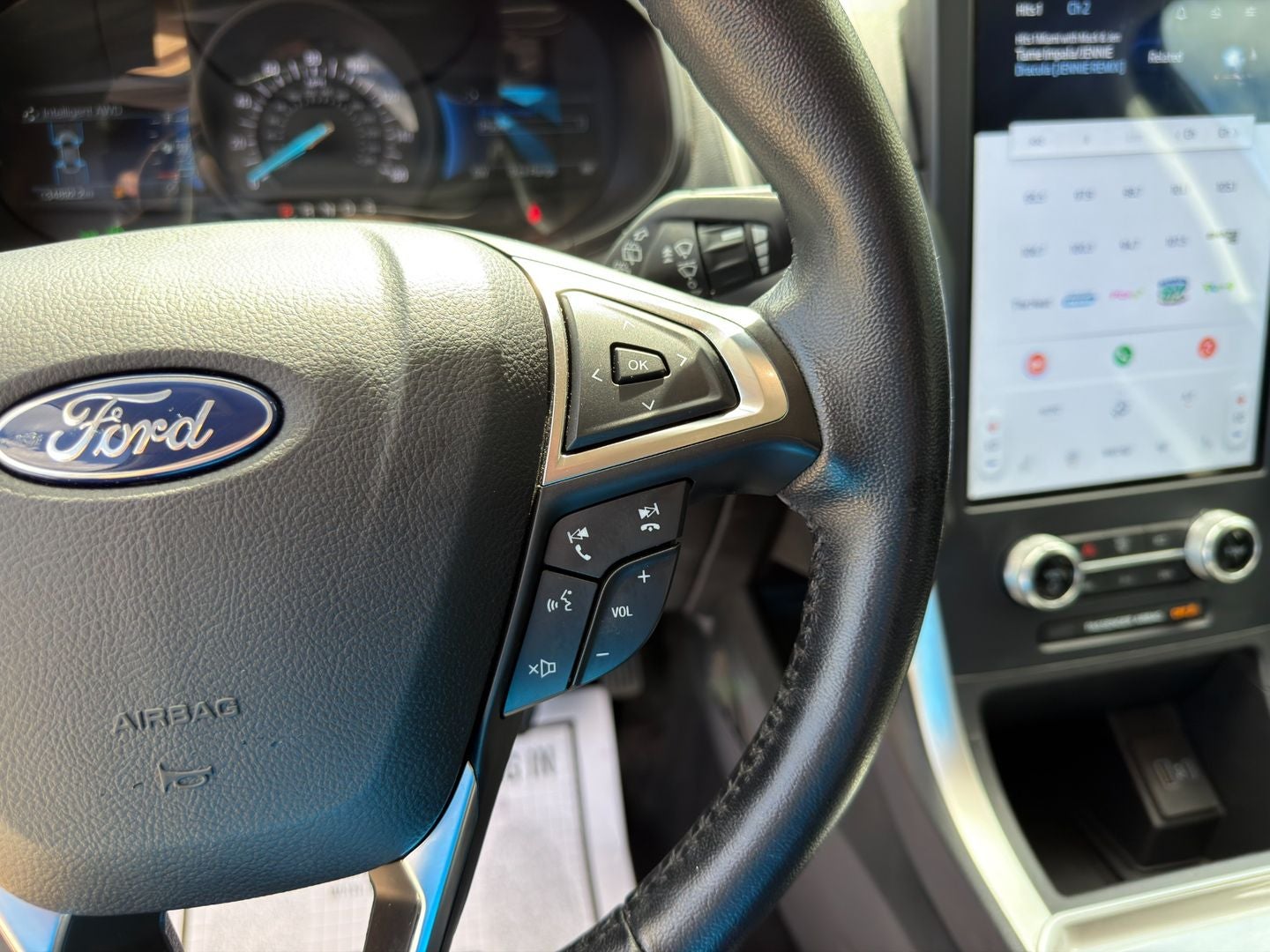 2023 Ford Edge SEL AWD