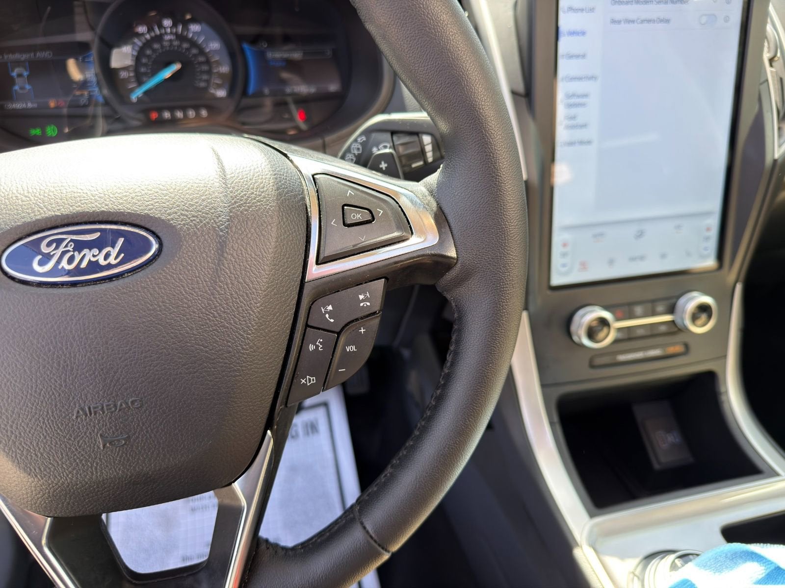 2024 Ford Edge SEL AWD