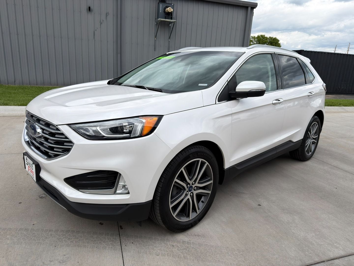 2019 Ford Edge Titanium
