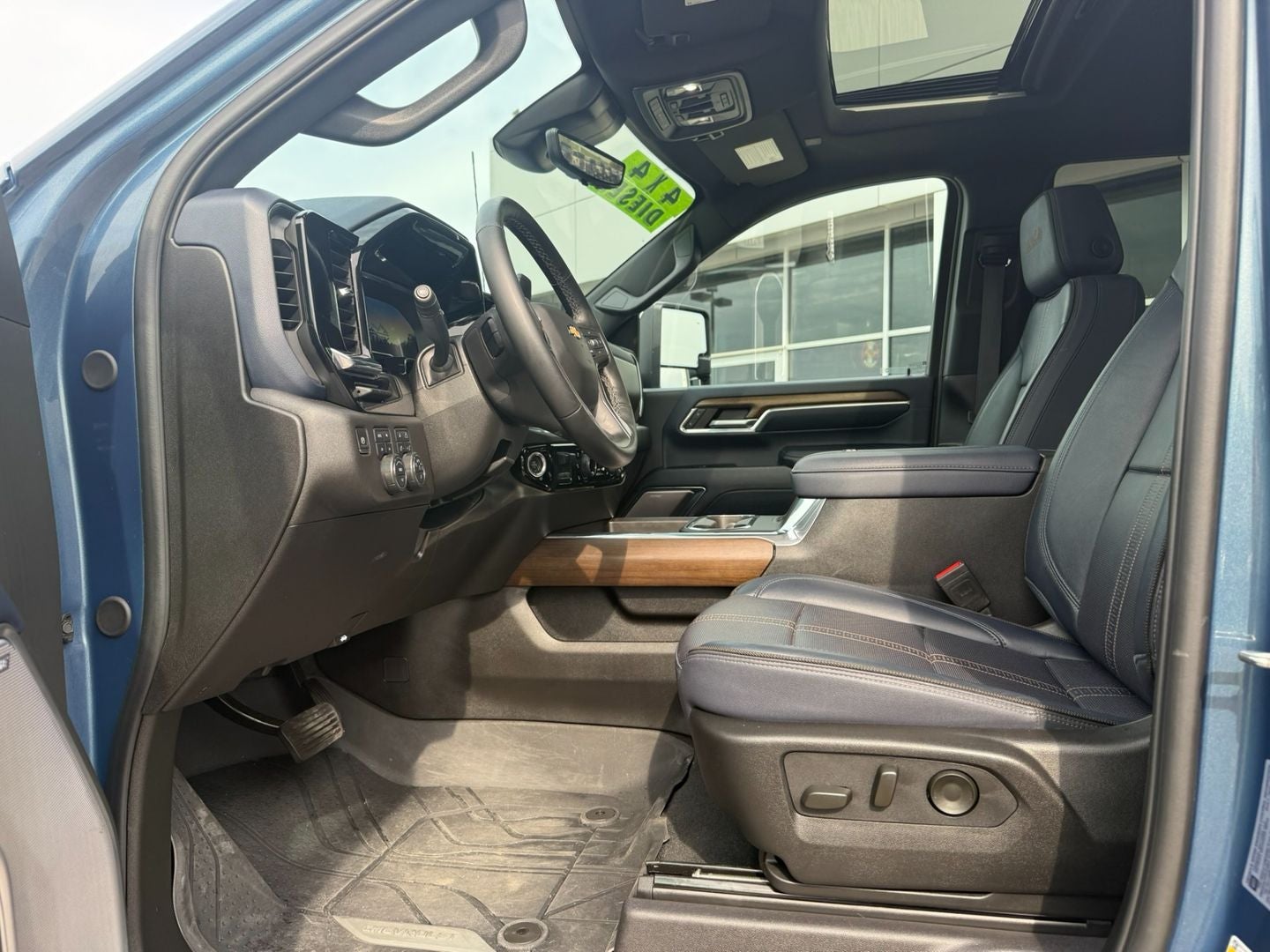 2024 Chevrolet Silverado 2500HD High Country
