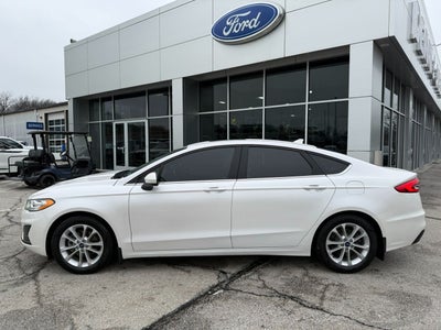 2020 Ford Fusion SE