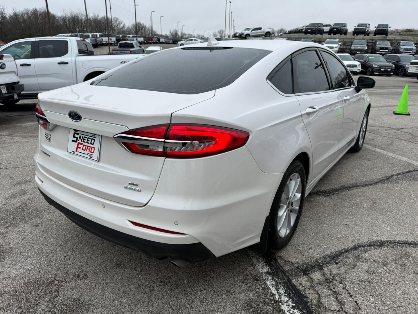 2020 Ford Fusion SE