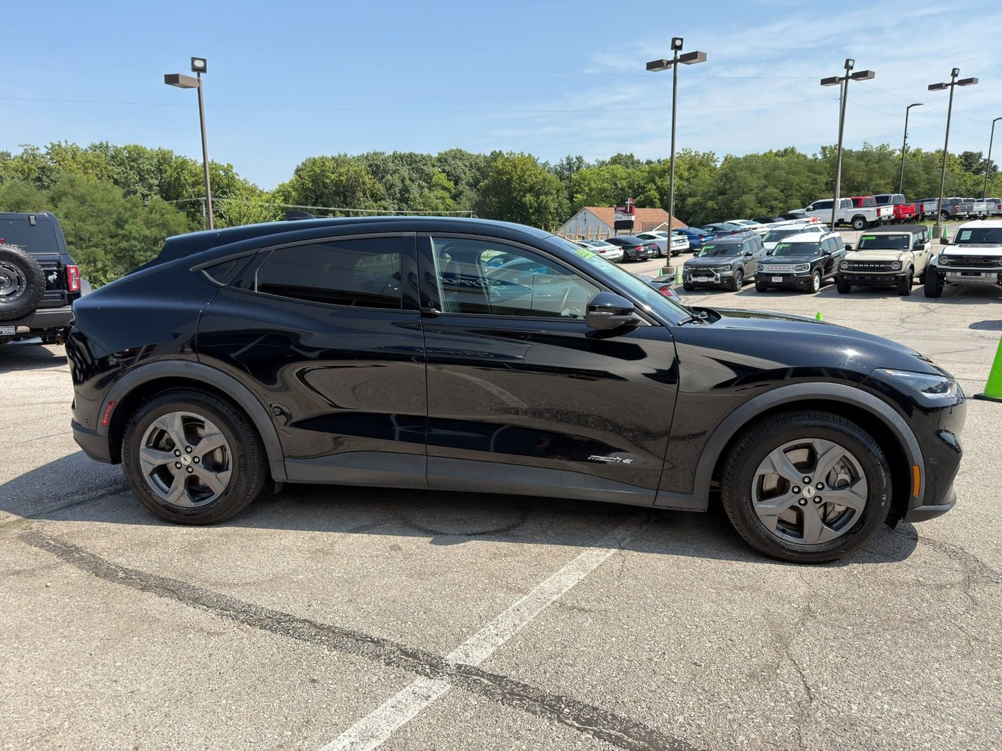 2021 Ford Mustang Mach-E Select