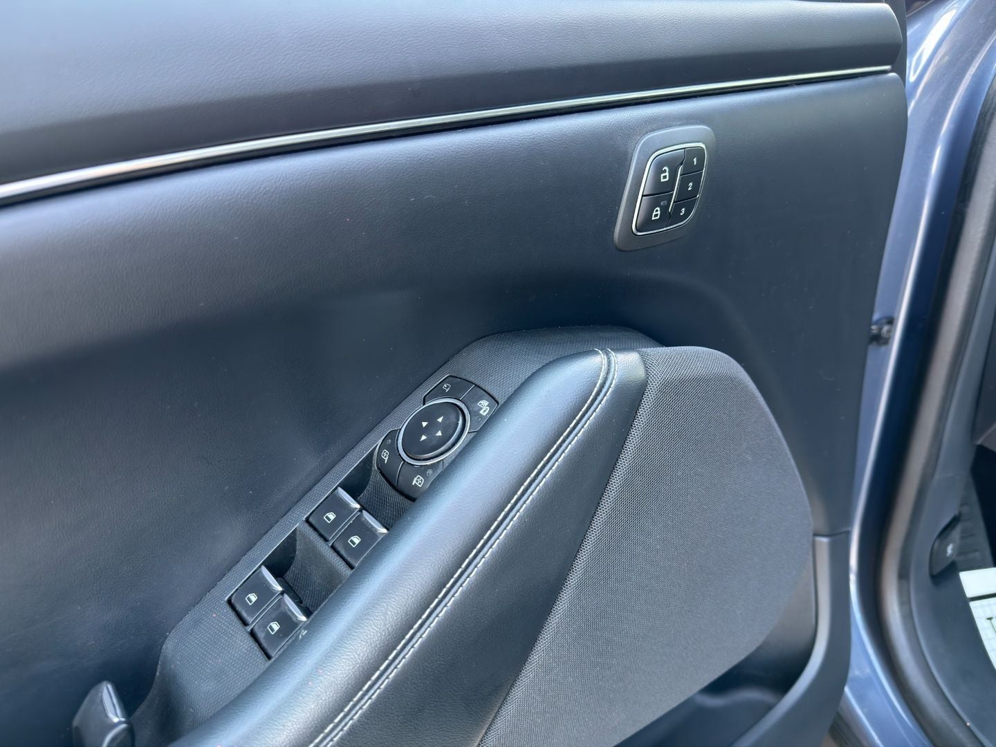 2021 Ford Mustang Mach-E Select