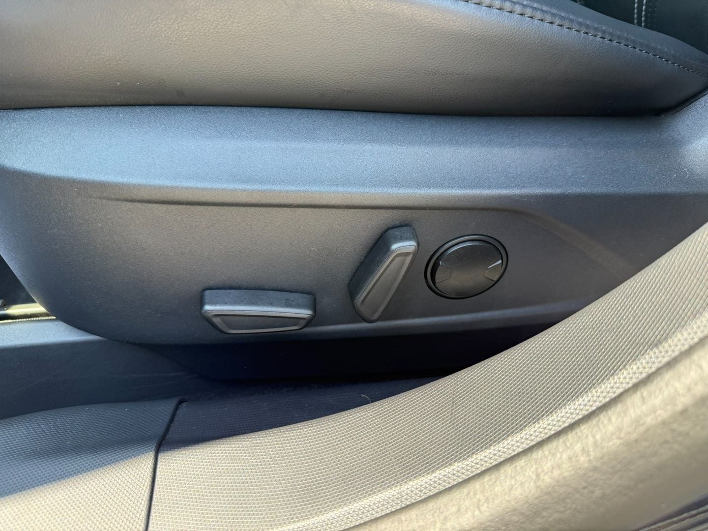 2021 Ford Mustang Mach-E Select