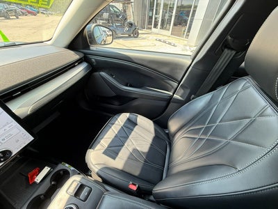 2021 Ford Mustang Mach-E Select