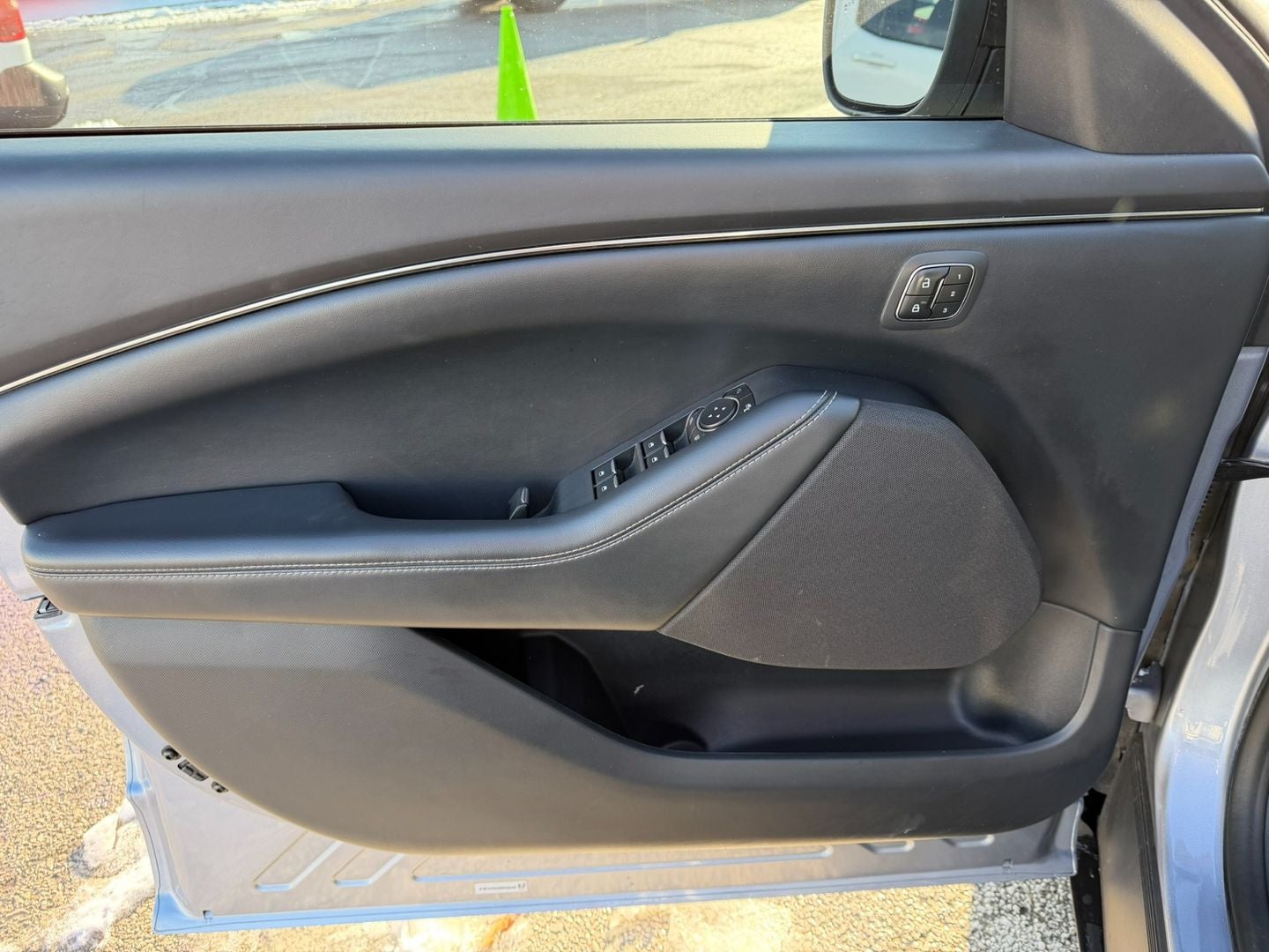 2022 Ford Mustang Mach-E California Route 1