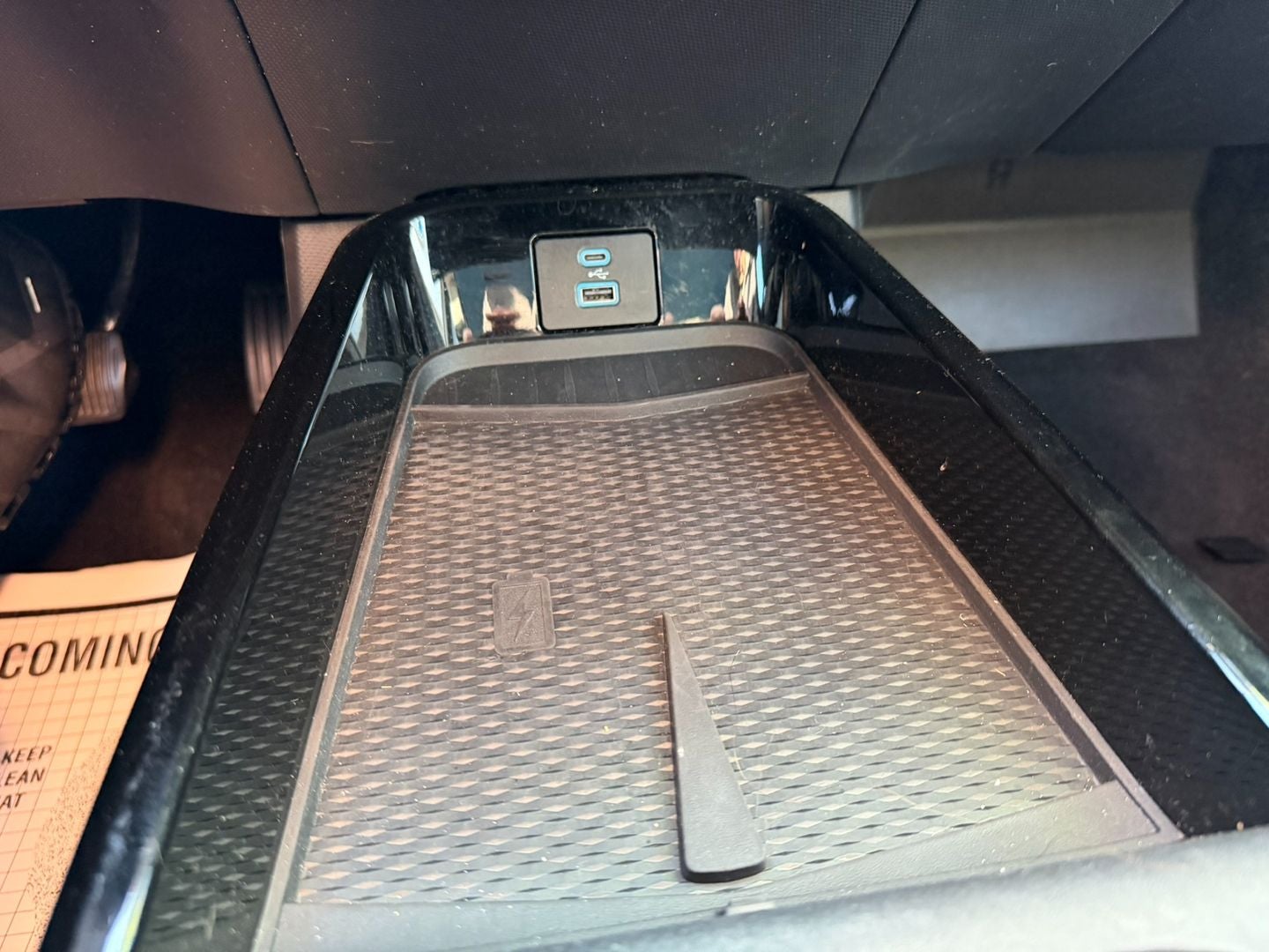 2022 Ford Mustang Mach-E California Route 1