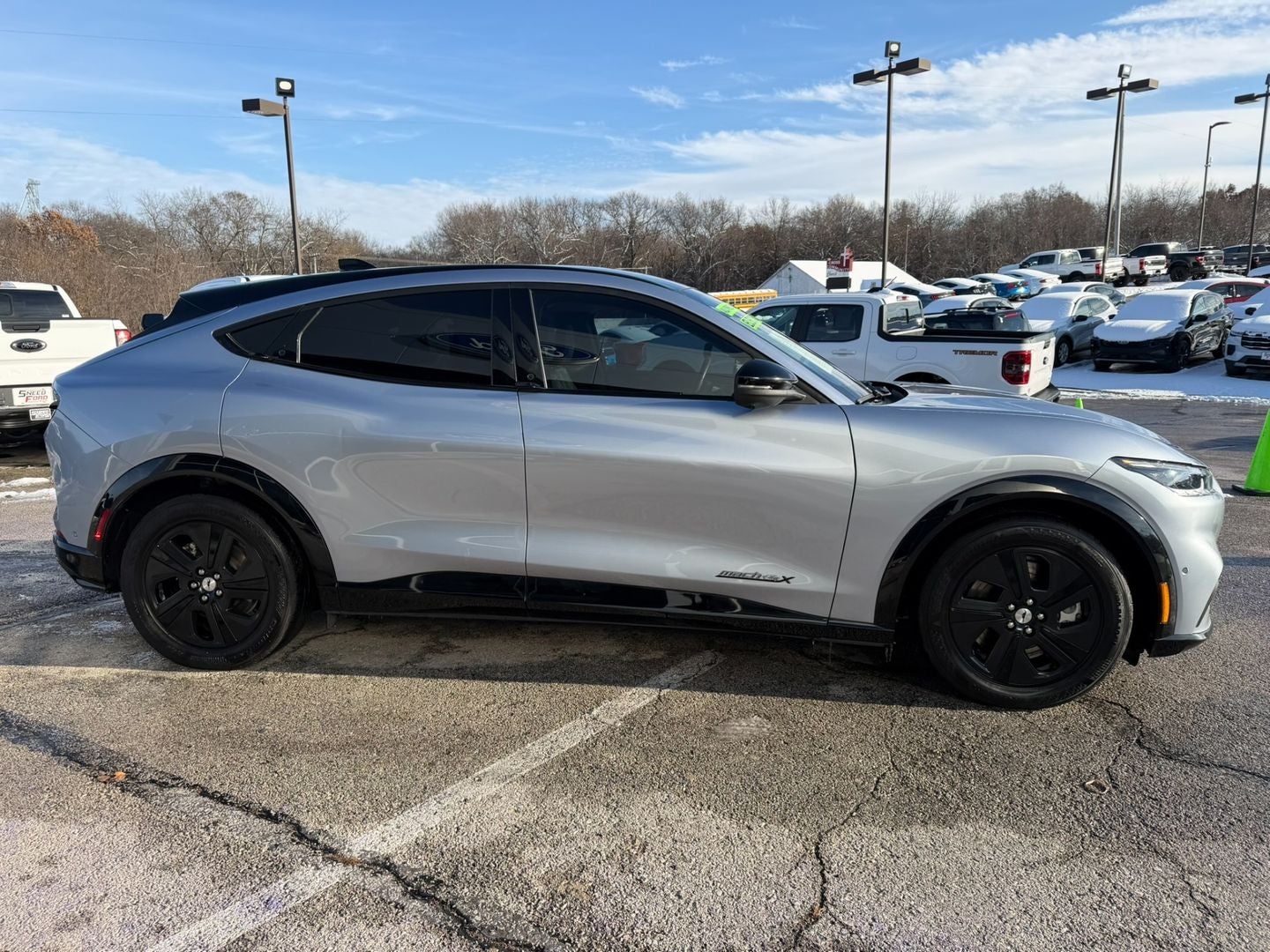 2022 Ford Mustang Mach-E California Route 1