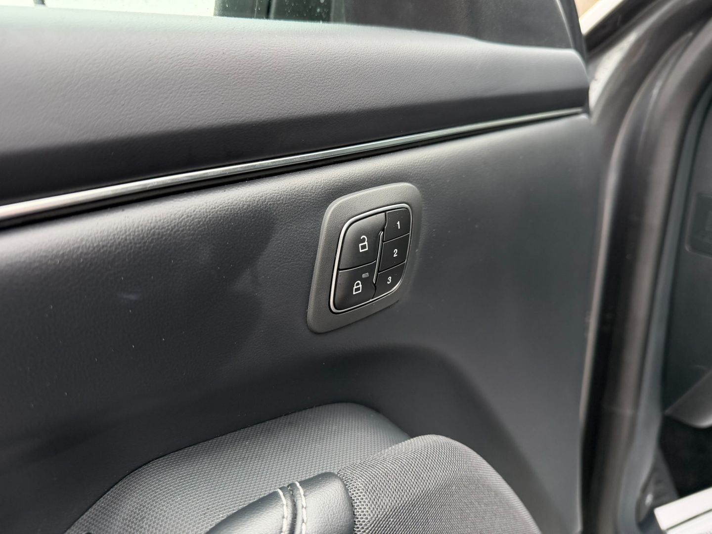 2023 Ford Mustang Mach-E California Route 1