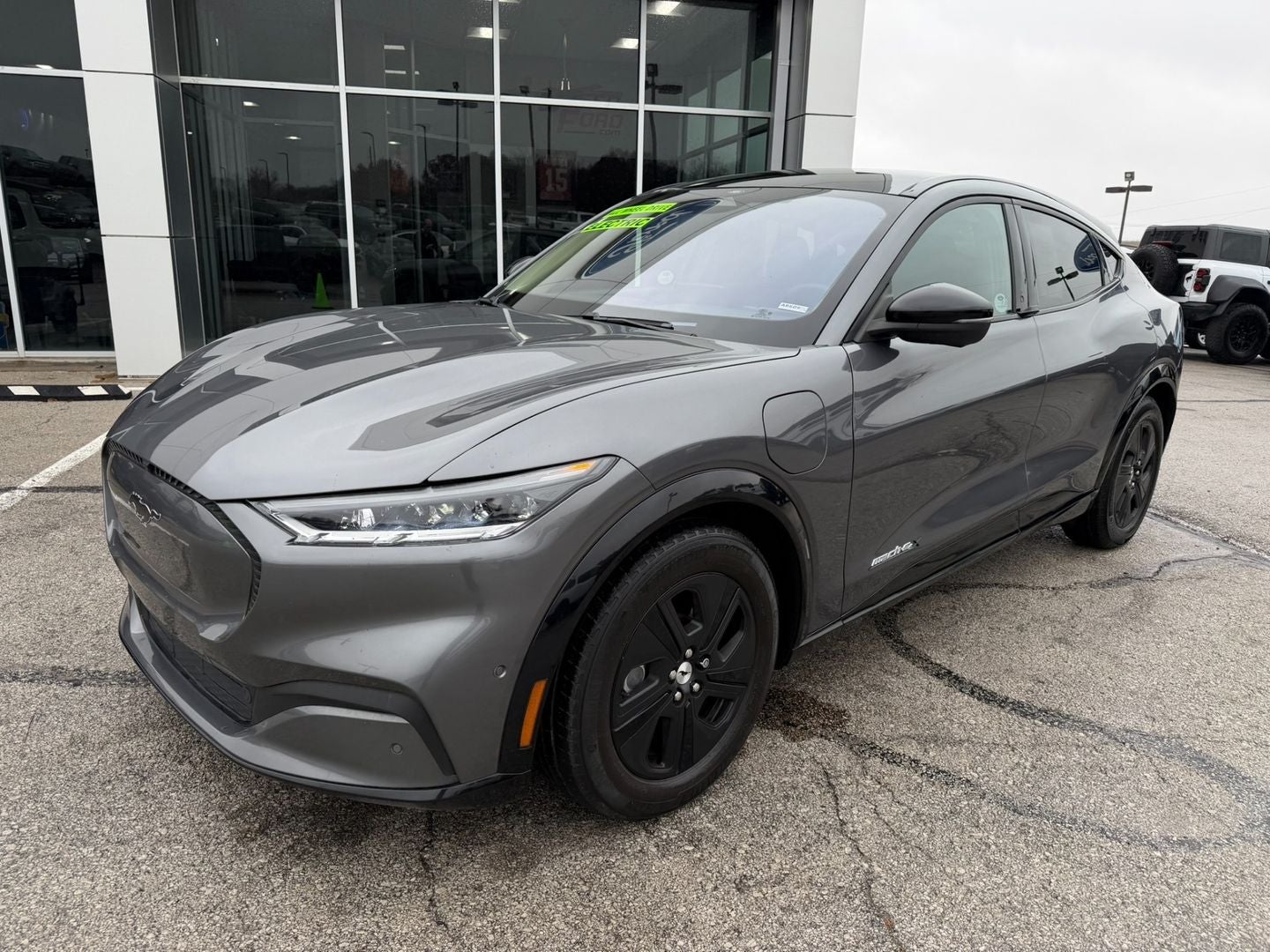 2023 Ford Mustang Mach-E California Route 1