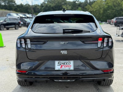 2022 Ford Mustang Mach-E GT