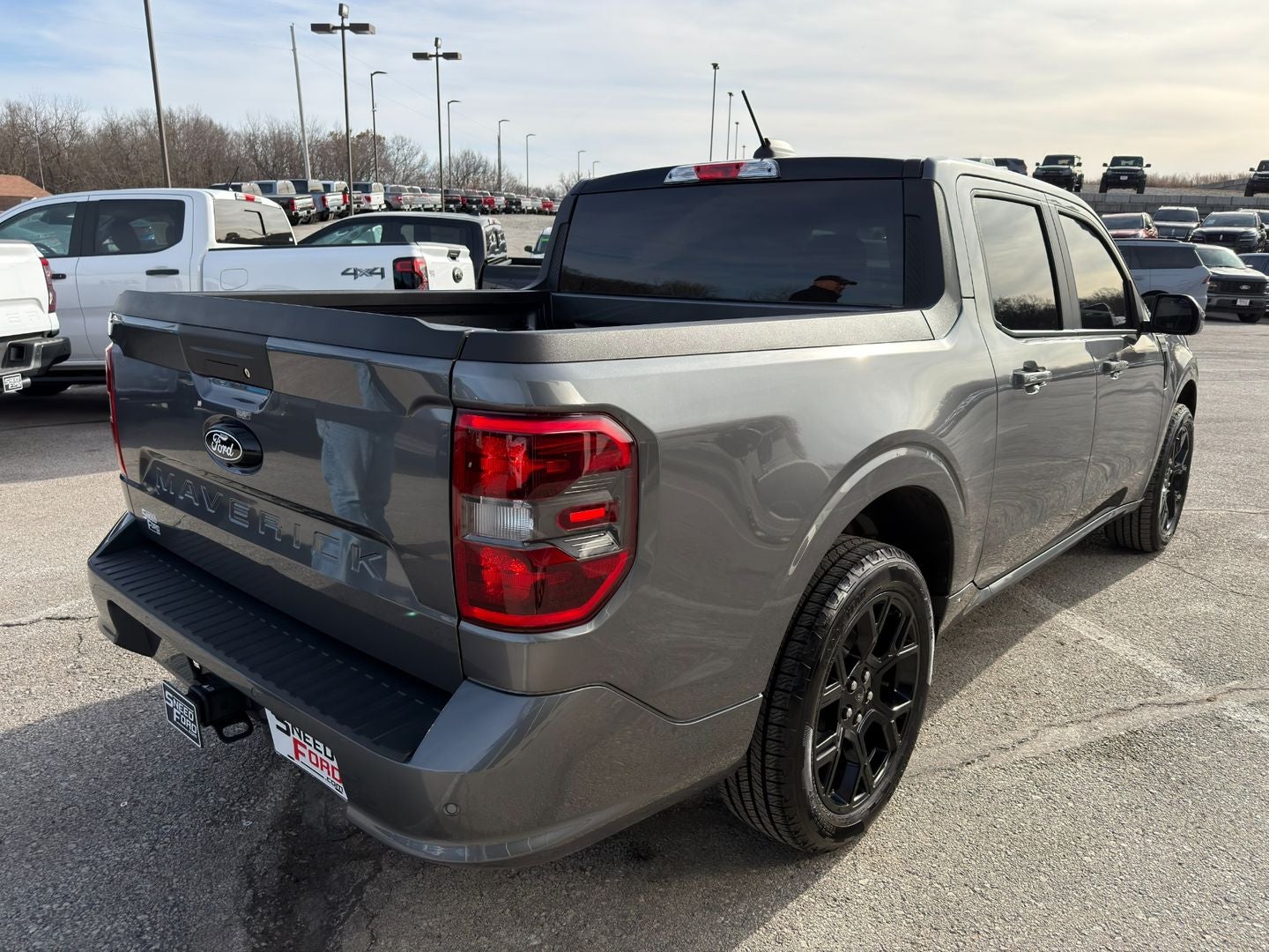 2025 Ford Maverick Lobo Standard