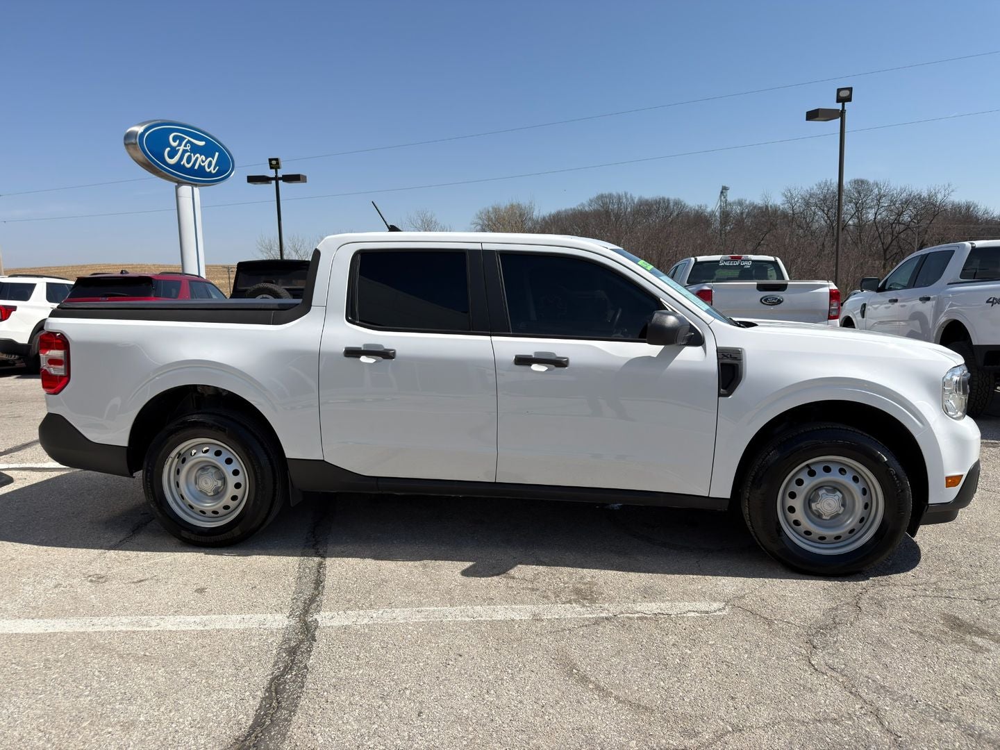 2024 Ford Maverick XL