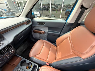 2022 Ford Maverick Lariat Hybrid