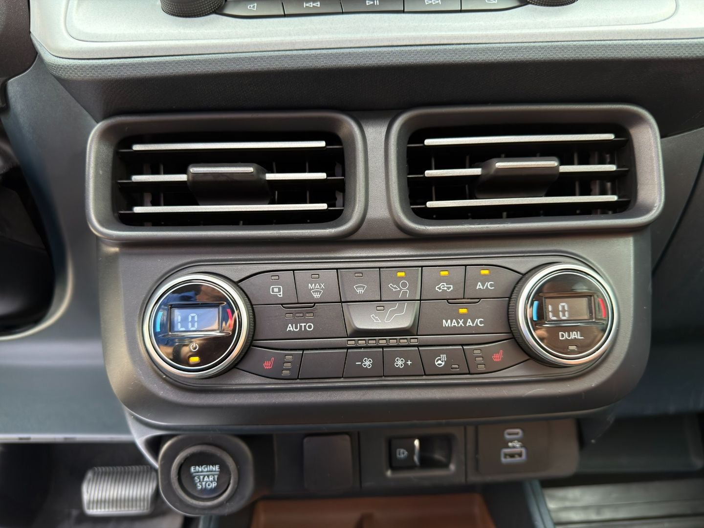 2022 Ford Maverick Lariat Hybrid