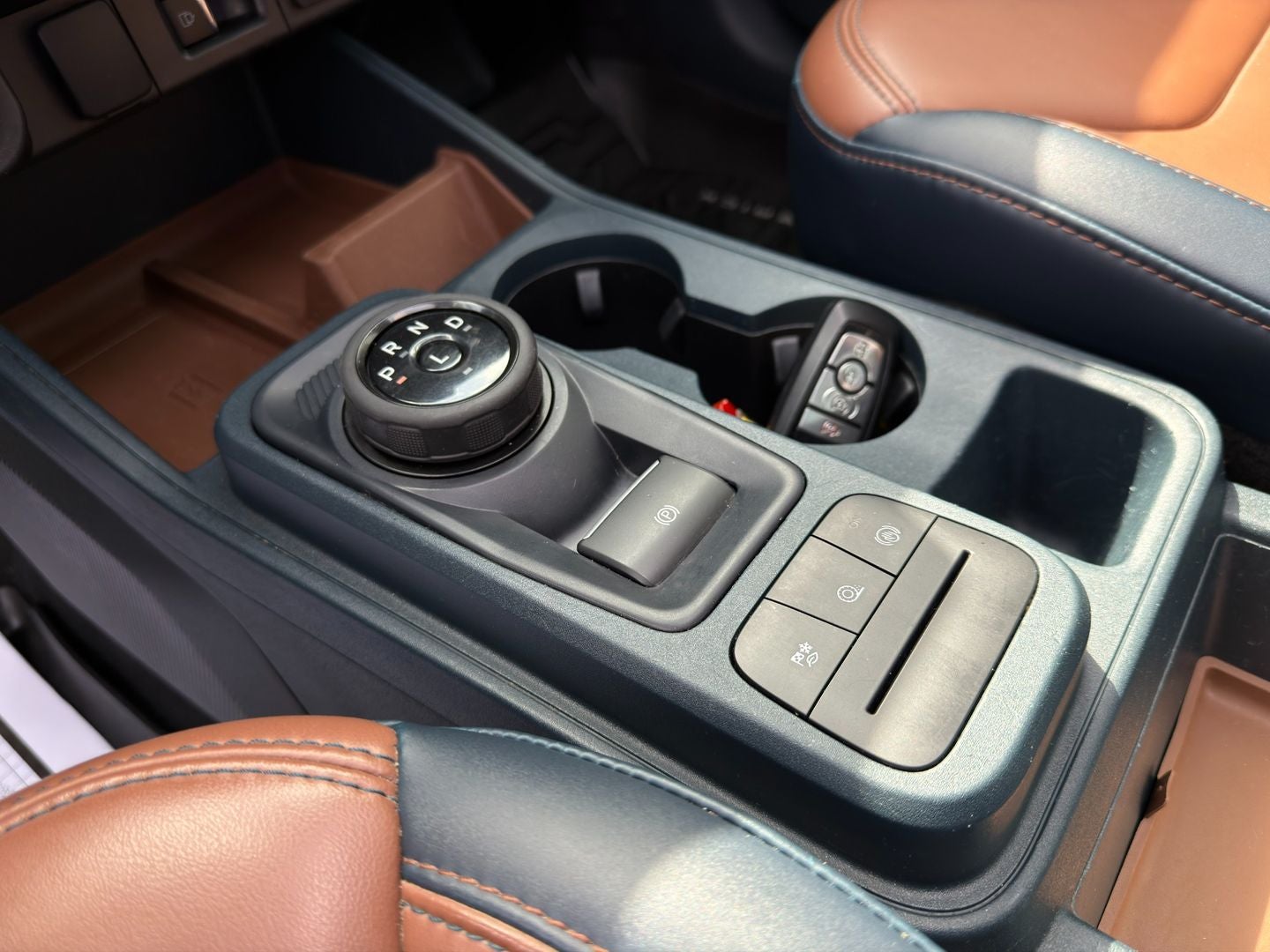 2022 Ford Maverick Lariat Hybrid