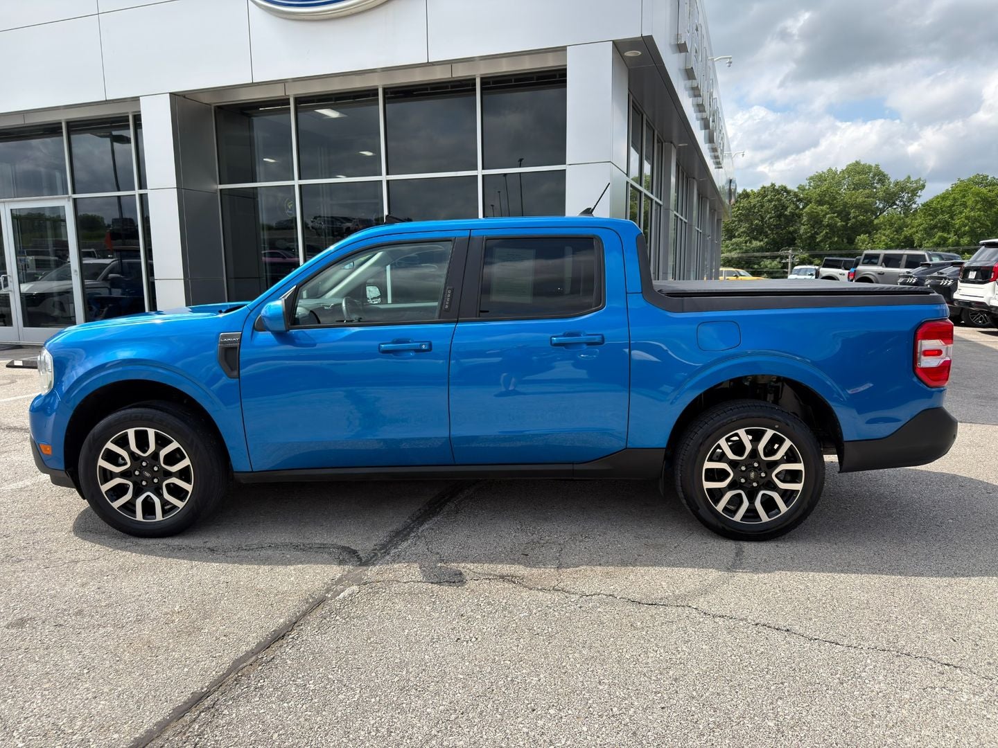 2022 Ford Maverick Lariat Hybrid