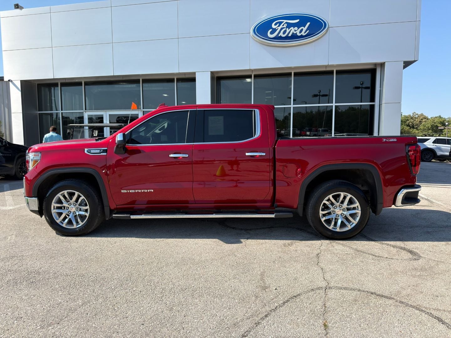 2021 GMC Sierra 1500 SLT