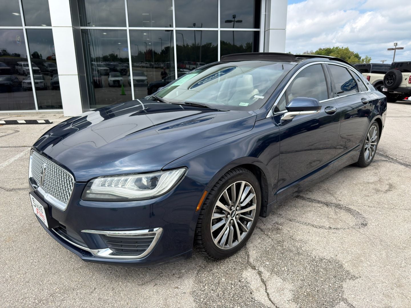 2017 Lincoln MKZ Select