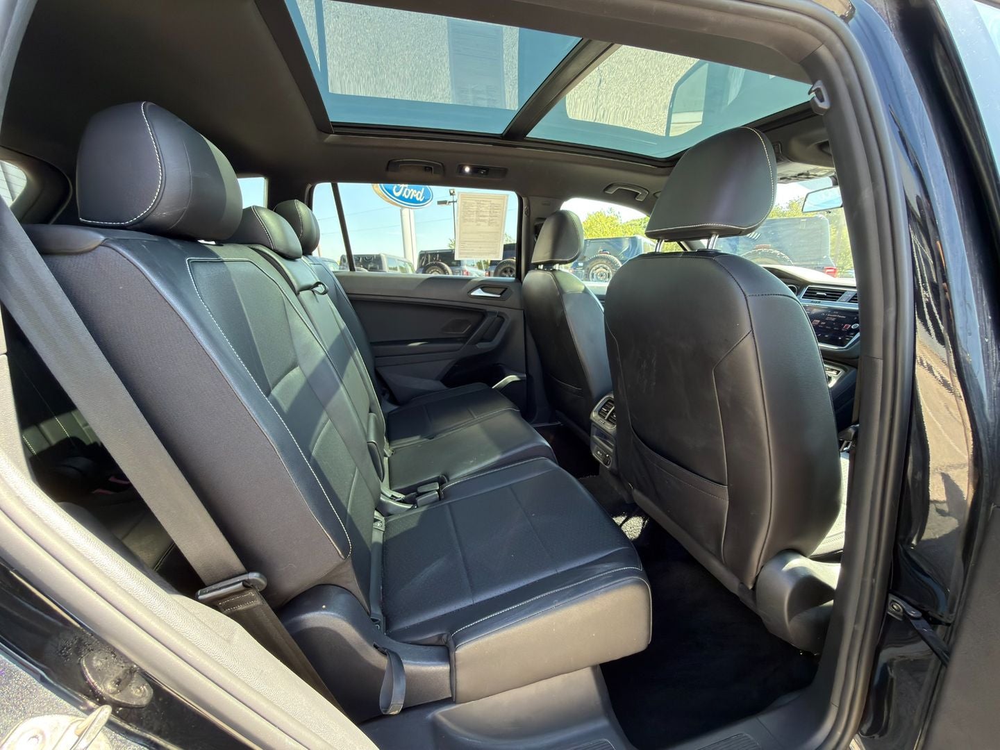 2021 Volkswagen Tiguan SE R-Line Black