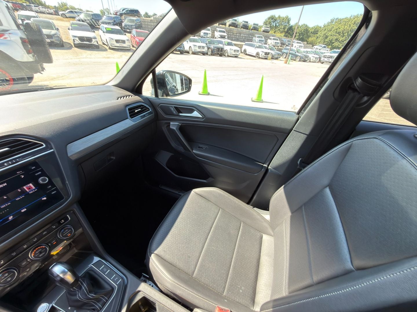2021 Volkswagen Tiguan SE R-Line Black