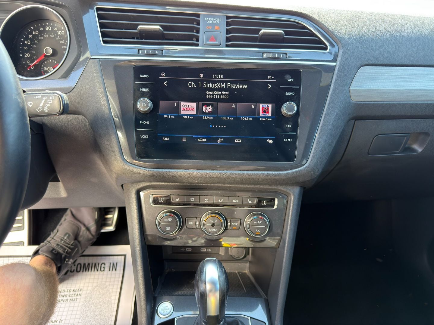 2021 Volkswagen Tiguan SE R-Line Black