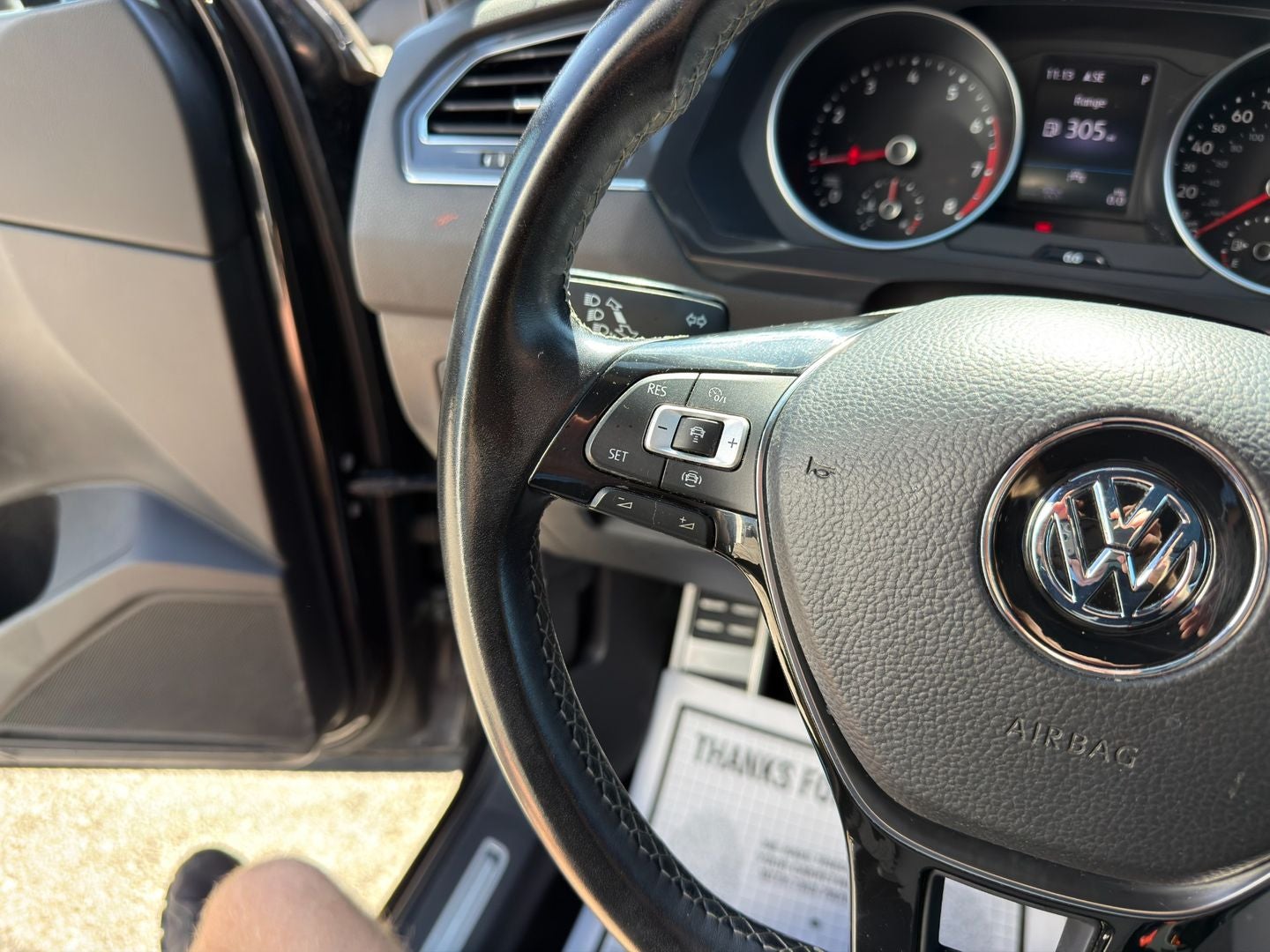 2021 Volkswagen Tiguan SE R-Line Black