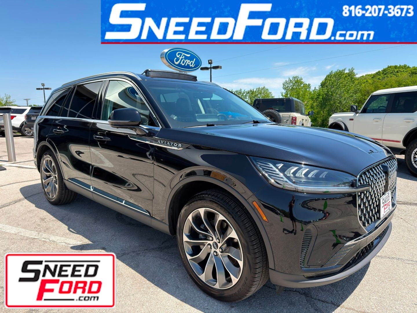 2025 Lincoln Aviator Premiere AWD's photo